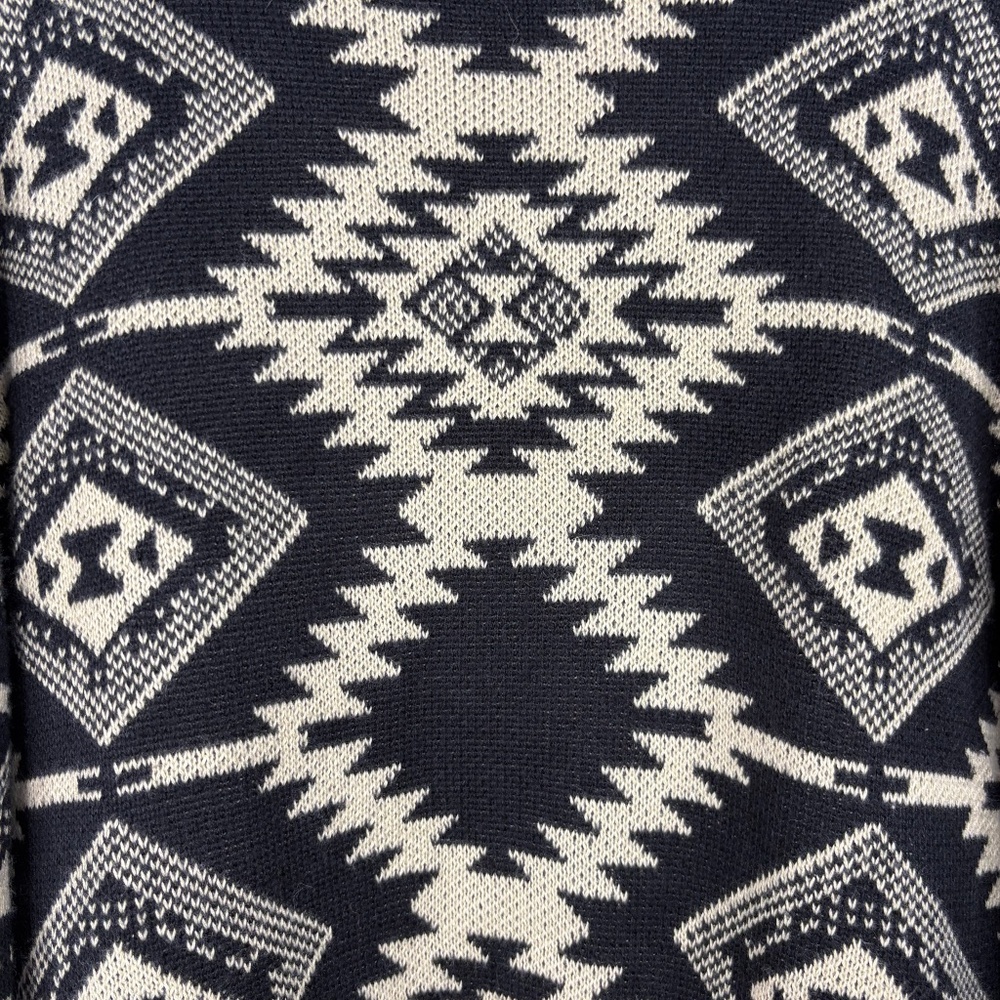 Harvé Benard Tribal Patterned Sweater - Picture 7 of 8